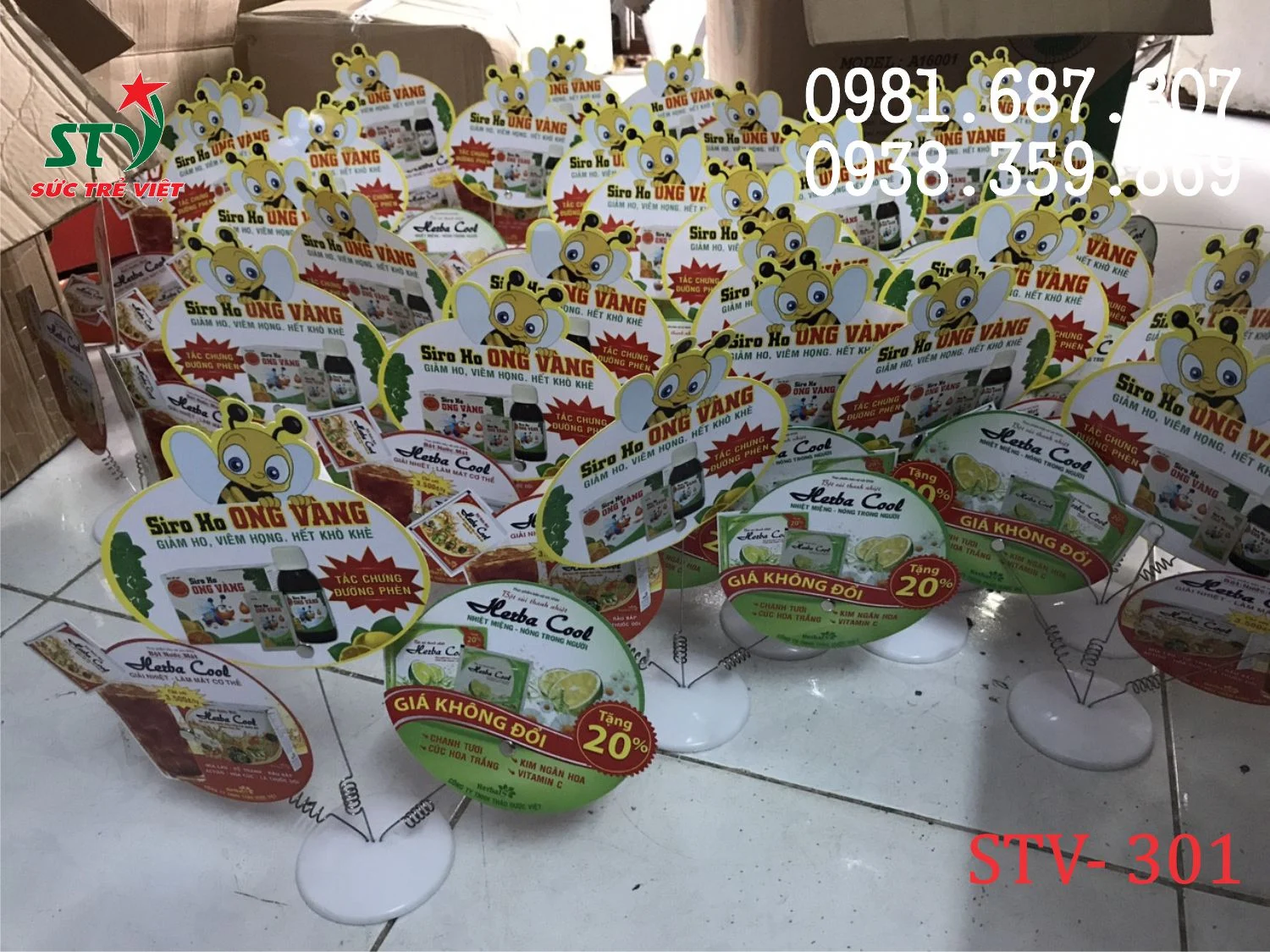 Chi tiết chân đế và lò xo Wobbler để bàn 3 nhánh