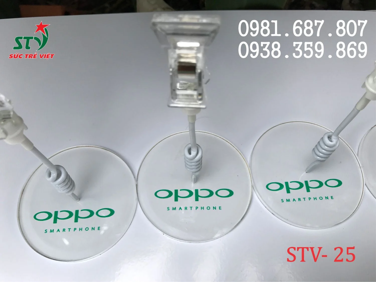 Mỏ kẹp xoay 360 độ của Wobbler điện thoại OPPO
