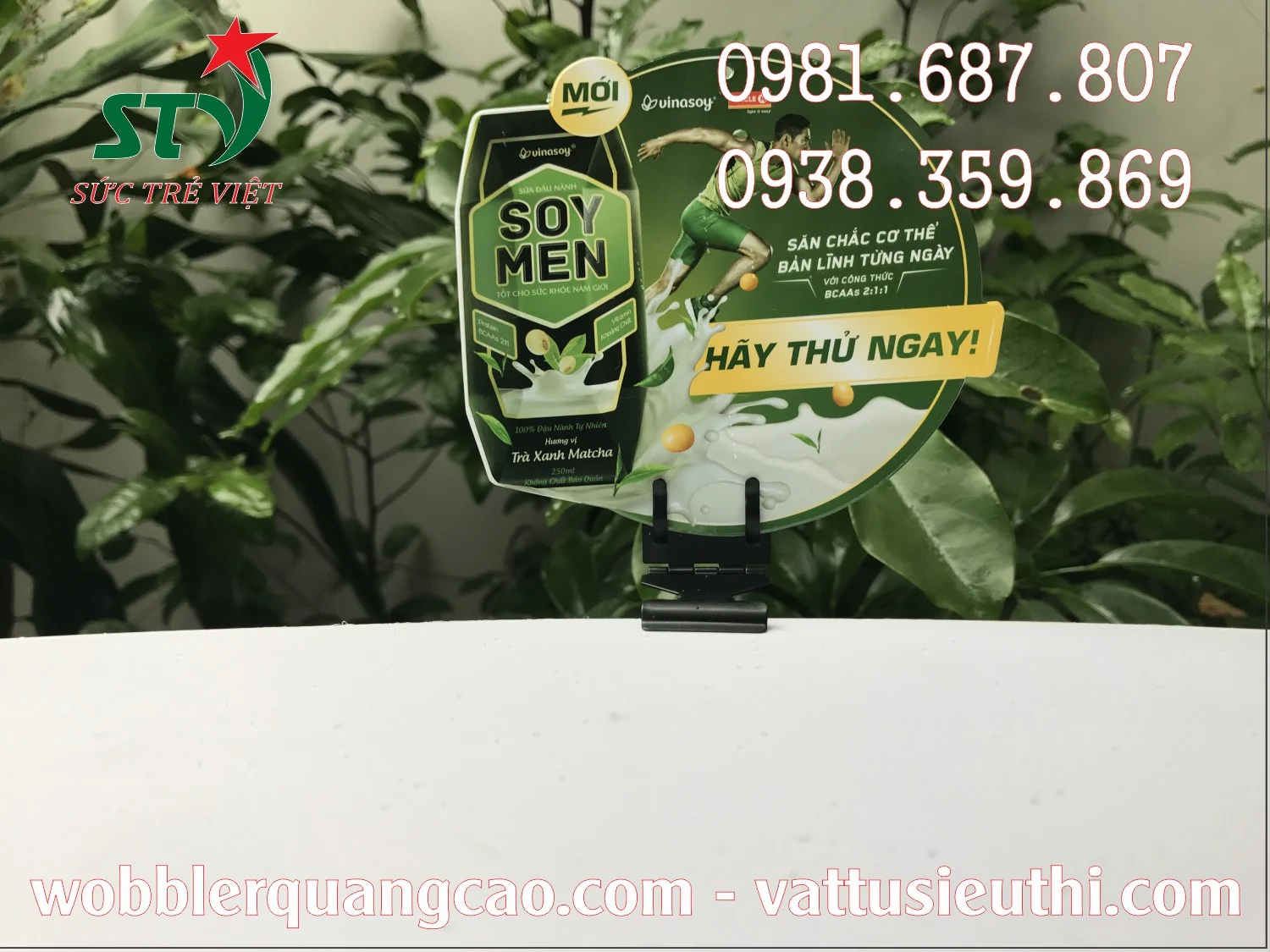Đế inox quảng cáo STV500 có cơ cấu gài nội dung