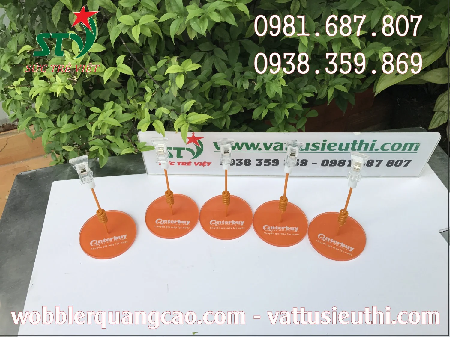 Chân đế mica quảng cáo có thể tái sử dụng