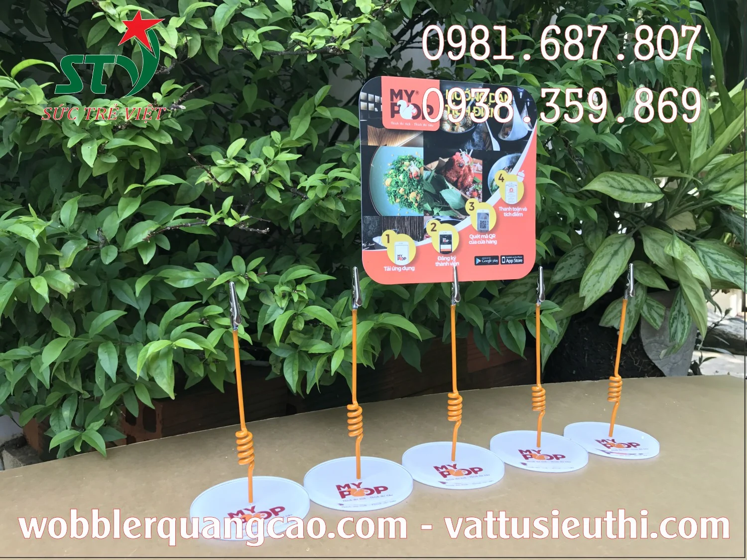 Chân đế mica Wobbler MyPop có thể in logo thương hiệu