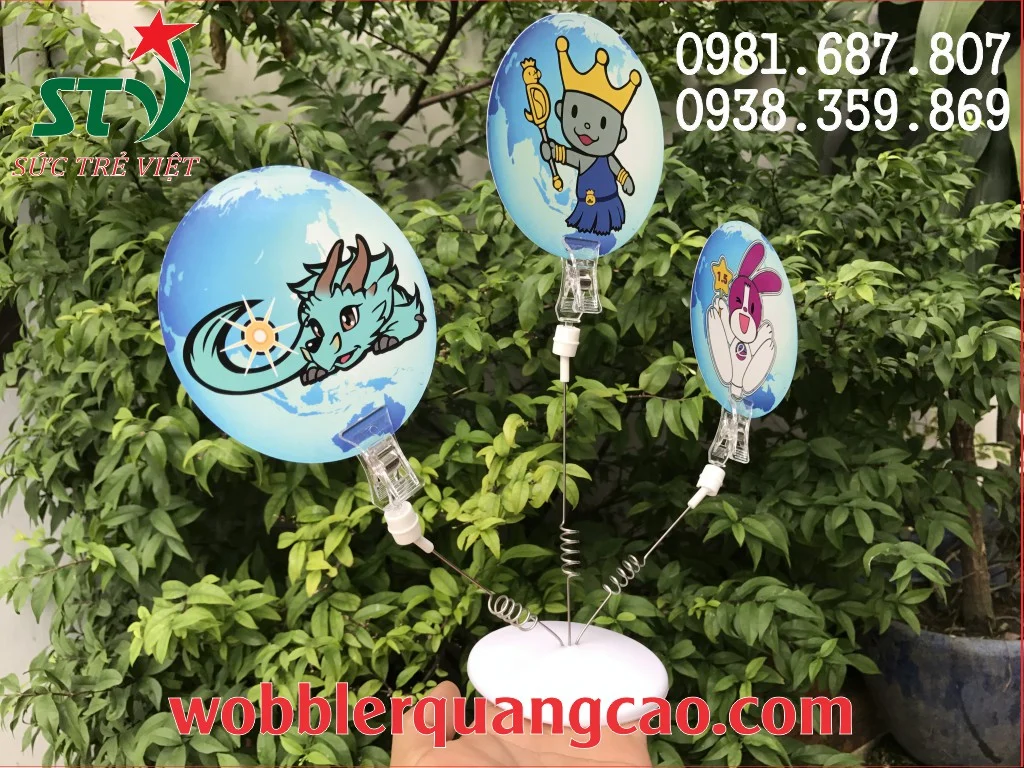 Wobbler để bàn 3 nhánh STV302 trưng bày nhiều nội dung