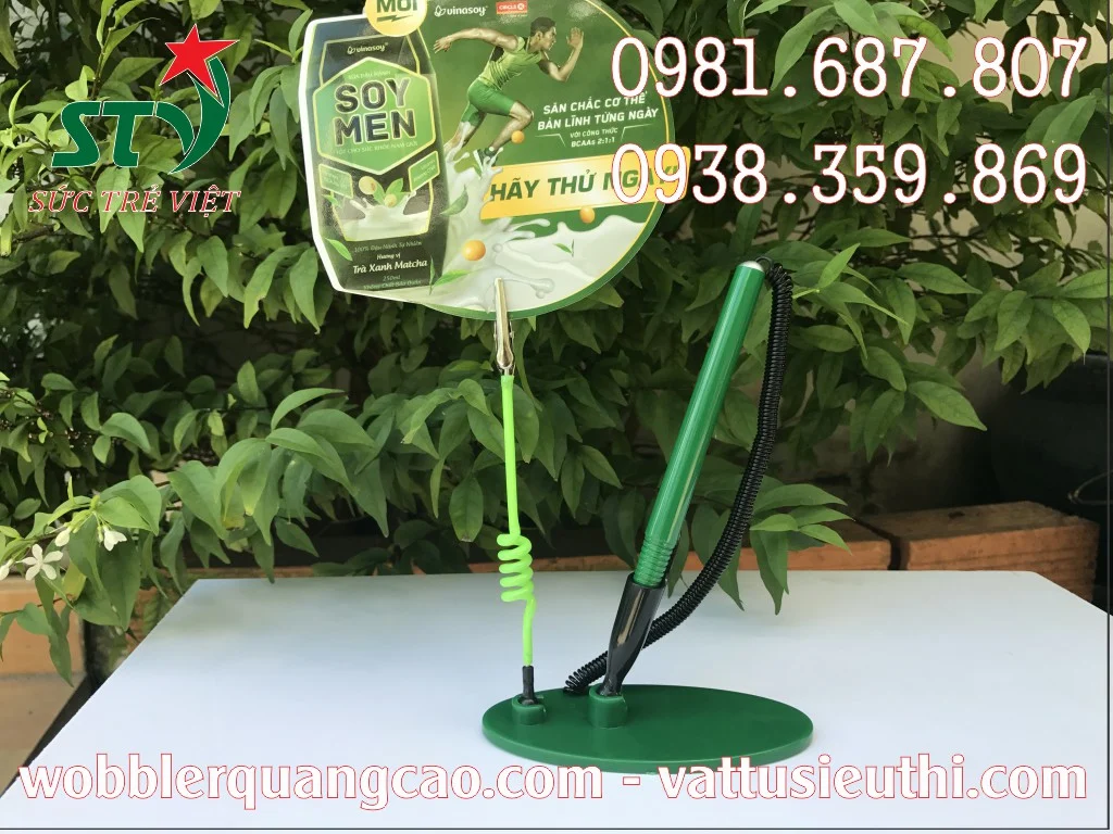 Mẫu chân đế quảng cáo có bút