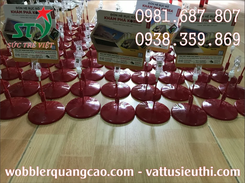 Wobbler để bàn quảng cáo